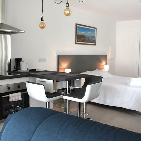 Logis Hotel Le Rond Point 소르-호스고르 외부 사진