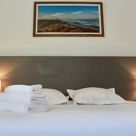 Logis Hotel Le Rond Point 소르-호스고르 외부 사진