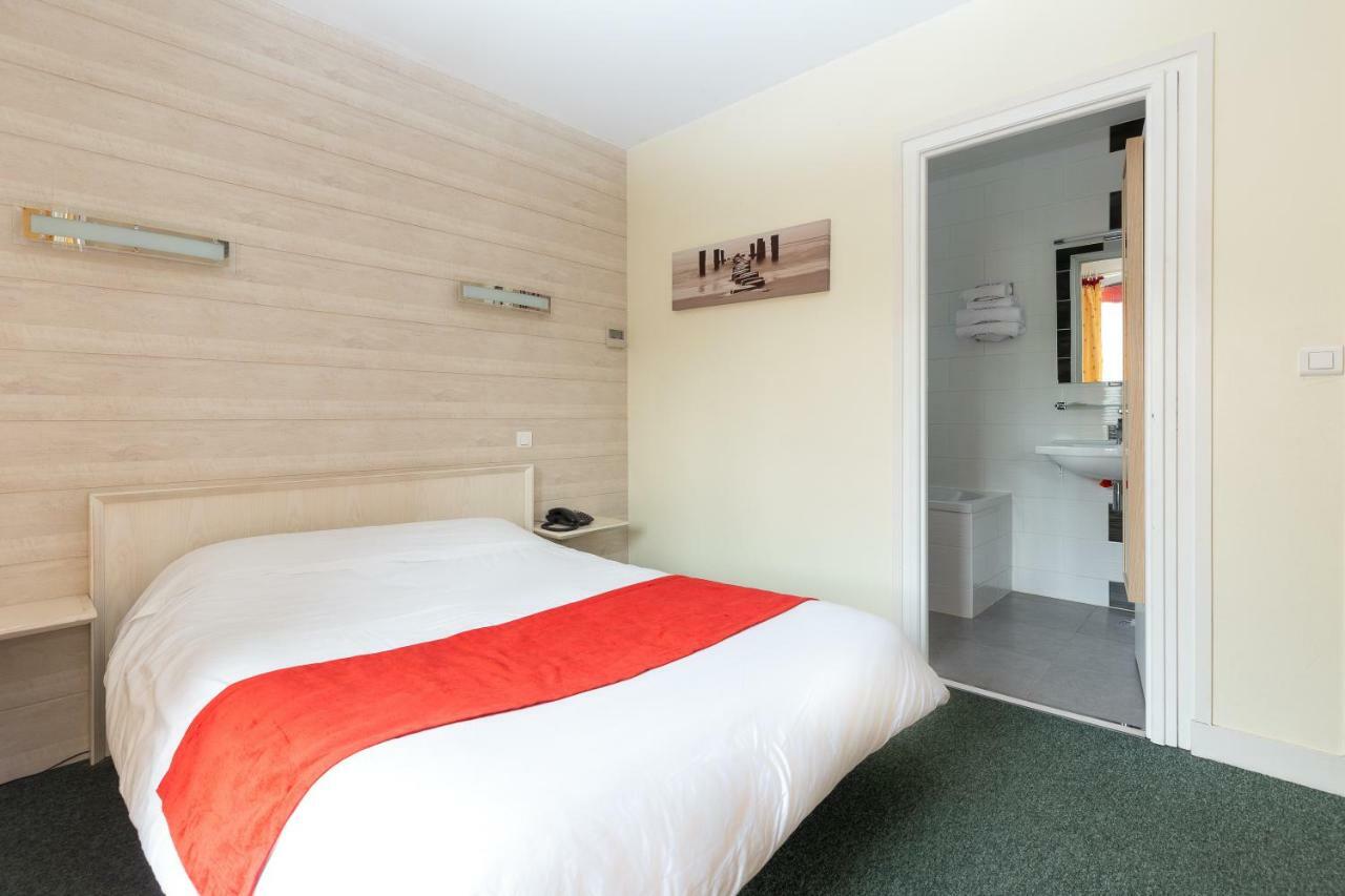 Logis Hotel Le Rond Point 소르-호스고르 외부 사진