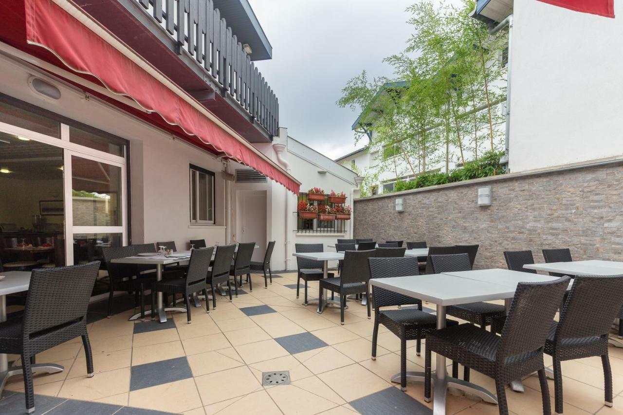 Logis Hotel Le Rond Point 소르-호스고르 외부 사진